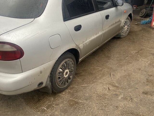 Серый Дэу Сенс, объемом двигателя 1.6 л и пробегом 360 тыс. км за 1500 $, фото 5 на Automoto.ua