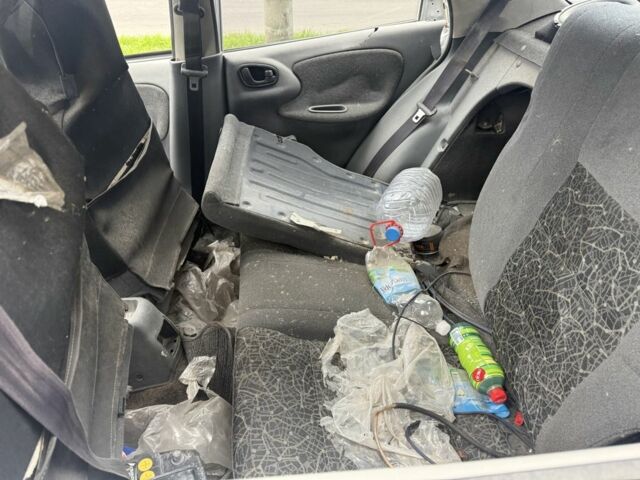 Сірий Деу Сенс, об'ємом двигуна 1.5 л та пробігом 200 тис. км за 500 $, фото 2 на Automoto.ua