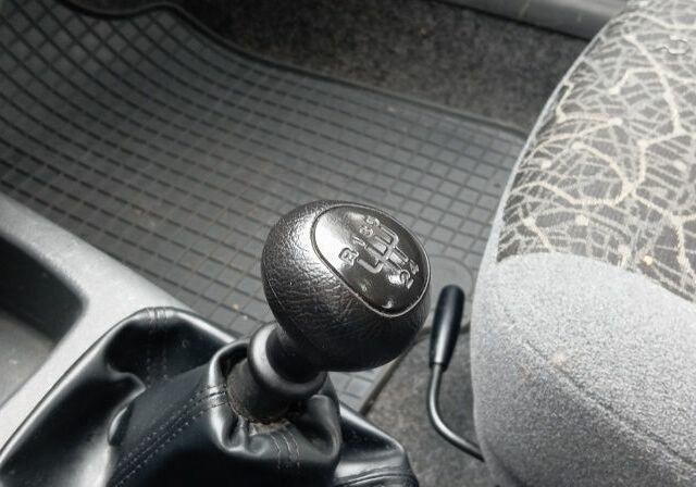 Серый Дэу Сенс, объемом двигателя 1.5 л и пробегом 46 тыс. км за 3200 $, фото 12 на Automoto.ua