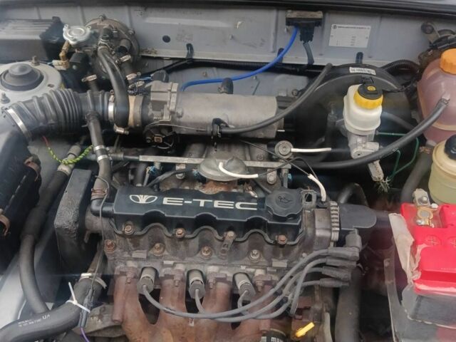 Сірий Деу Сенс, об'ємом двигуна 1.5 л та пробігом 333 тис. км за 1700 $, фото 3 на Automoto.ua