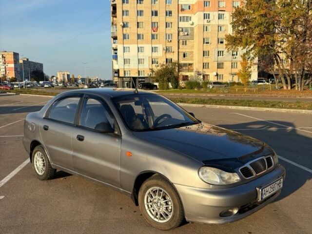 Сірий Деу Сенс, об'ємом двигуна 1.4 л та пробігом 230 тис. км за 2300 $, фото 2 на Automoto.ua