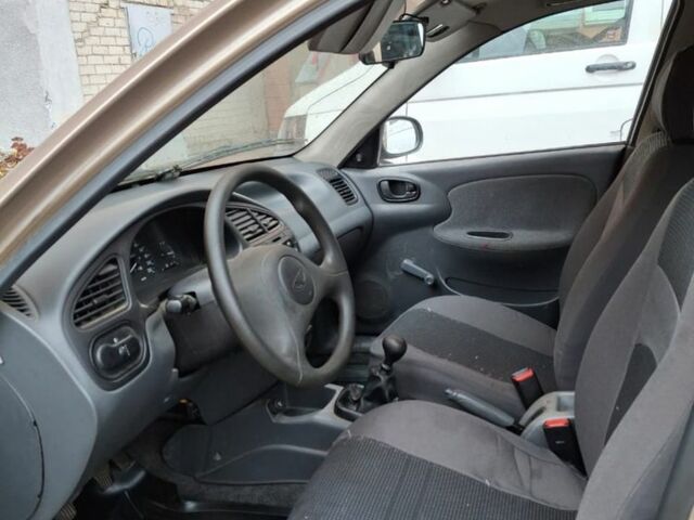 Серый Дэу Сенс, объемом двигателя 1.5 л и пробегом 69 тыс. км за 3500 $, фото 5 на Automoto.ua