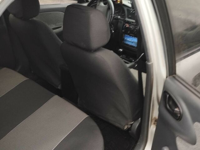 Сірий Деу Сенс, об'ємом двигуна 1.6 л та пробігом 237 тис. км за 1500 $, фото 7 на Automoto.ua