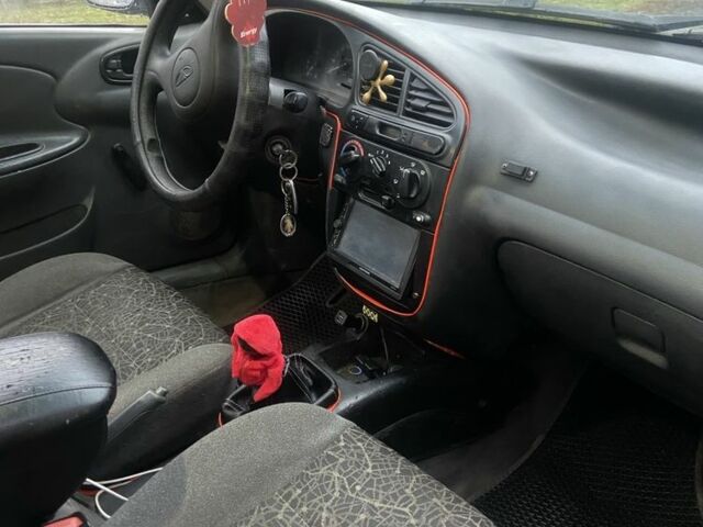 Сірий Деу Сенс, об'ємом двигуна 1.4 л та пробігом 232 тис. км за 1200 $, фото 6 на Automoto.ua