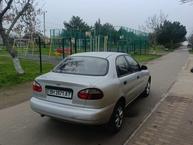 Сірий Деу Сенс, об'ємом двигуна 1.5 л та пробігом 270 тис. км за 2000 $, фото 2 на Automoto.ua