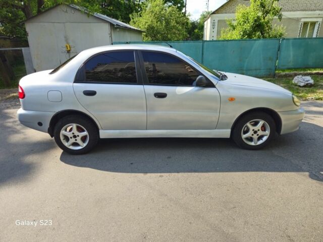 Серый Дэу Сенс, объемом двигателя 4 л и пробегом 200 тыс. км за 2200 $, фото 2 на Automoto.ua