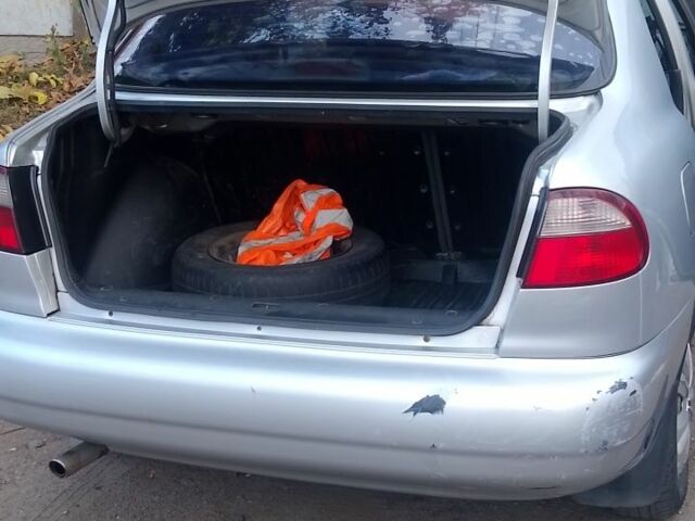 Сірий Деу Сенс, об'ємом двигуна 1.5 л та пробігом 188 тис. км за 2450 $, фото 6 на Automoto.ua