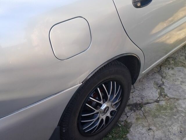 Серый Дэу Сенс, объемом двигателя 1.5 л и пробегом 1 тыс. км за 2600 $, фото 5 на Automoto.ua