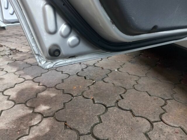 Серый Дэу Сенс, объемом двигателя 1.6 л и пробегом 199 тыс. км за 2500 $, фото 4 на Automoto.ua