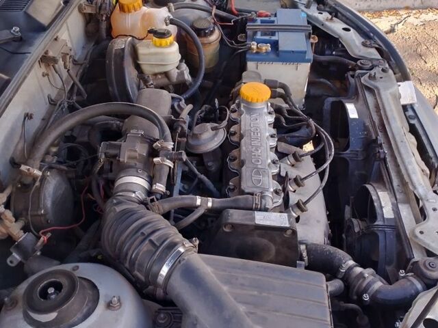 Серый Дэу Сенс, объемом двигателя 1.5 л и пробегом 1 тыс. км за 2600 $, фото 2 на Automoto.ua