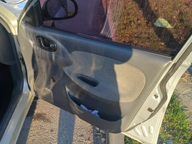 Серый Дэу Сенс, объемом двигателя 0 л и пробегом 126 тыс. км за 1800 $, фото 12 на Automoto.ua