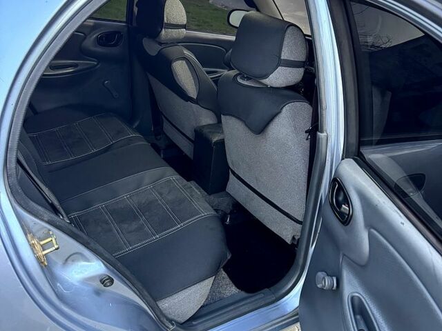 Сірий Деу Сенс, об'ємом двигуна 1.3 л та пробігом 90 тис. км за 2300 $, фото 25 на Automoto.ua