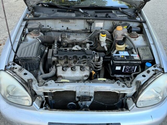 Серый Дэу Сенс, объемом двигателя 1.5 л и пробегом 107 тыс. км за 2000 $, фото 3 на Automoto.ua