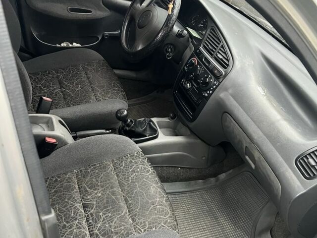 Сірий Деу Сенс, об'ємом двигуна 1.4 л та пробігом 300 тис. км за 950 $, фото 4 на Automoto.ua