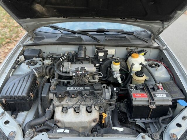 Серый Дэу Сенс, объемом двигателя 1.5 л и пробегом 199 тыс. км за 2350 $, фото 11 на Automoto.ua