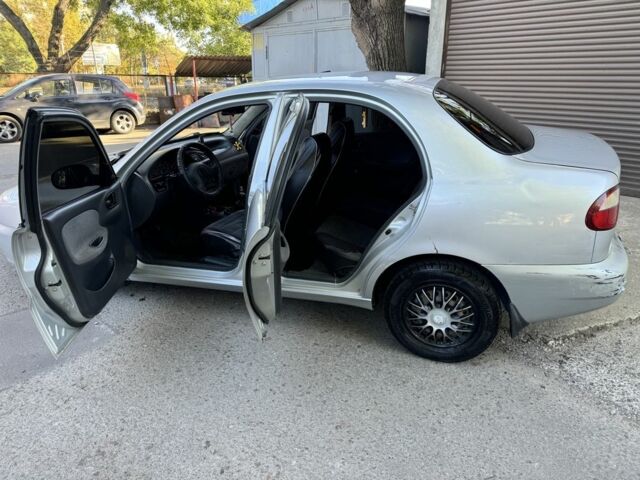 Серый Дэу Сенс, объемом двигателя 1.5 л и пробегом 107 тыс. км за 2000 $, фото 4 на Automoto.ua