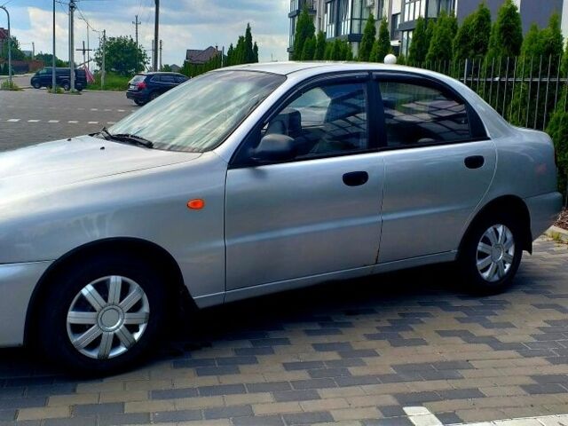 Сірий Деу Сенс, об'ємом двигуна 1.5 л та пробігом 170 тис. км за 2100 $, фото 3 на Automoto.ua