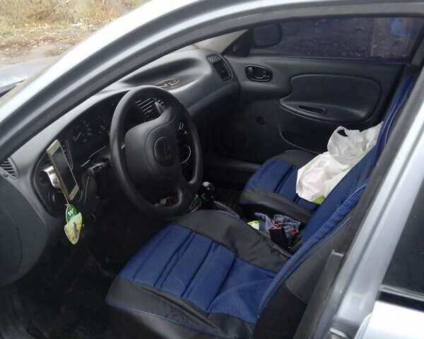 Сірий Деу Сенс, об'ємом двигуна 1.3 л та пробігом 190 тис. км за 1077 $, фото 1 на Automoto.ua