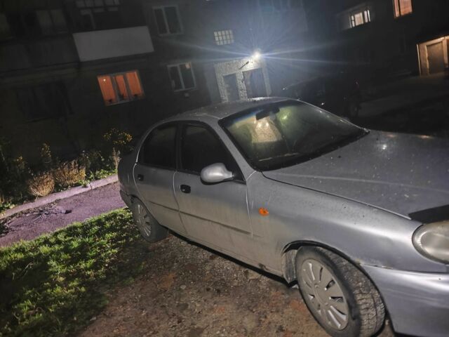 Серый Дэу Сенс, объемом двигателя 1.6 л и пробегом 240 тыс. км за 900 $, фото 5 на Automoto.ua