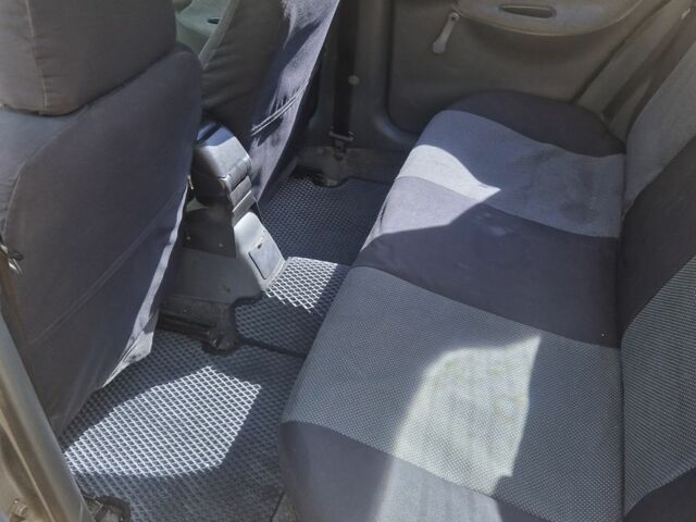 Серый Дэу Сенс, объемом двигателя 1.5 л и пробегом 2 тыс. км за 3000 $, фото 6 на Automoto.ua