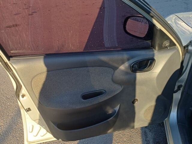 Серый Дэу Сенс, объемом двигателя 0 л и пробегом 126 тыс. км за 1800 $, фото 9 на Automoto.ua