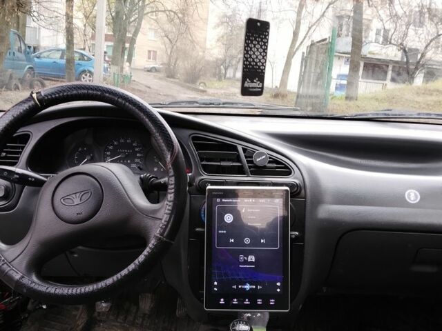 Сірий Деу Сенс, об'ємом двигуна 1.5 л та пробігом 223 тис. км за 1300 $, фото 3 на Automoto.ua