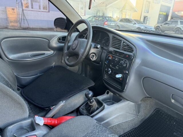 Серый Дэу Сенс, объемом двигателя 1.5 л и пробегом 130 тыс. км за 1300 $, фото 11 на Automoto.ua