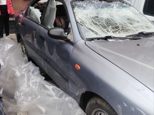 Серый Дэу Сенс, объемом двигателя 0 л и пробегом 100 тыс. км за 850 $, фото 2 на Automoto.ua