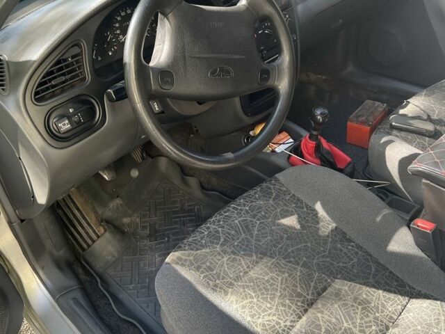 Сірий Деу Сенс, об'ємом двигуна 1.6 л та пробігом 30 тис. км за 2500 $, фото 4 на Automoto.ua