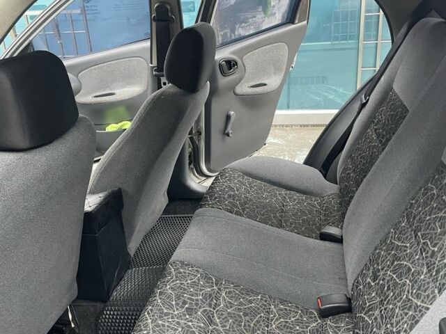 Сірий Деу Сенс, об'ємом двигуна 1.6 л та пробігом 139 тис. км за 2800 $, фото 3 на Automoto.ua