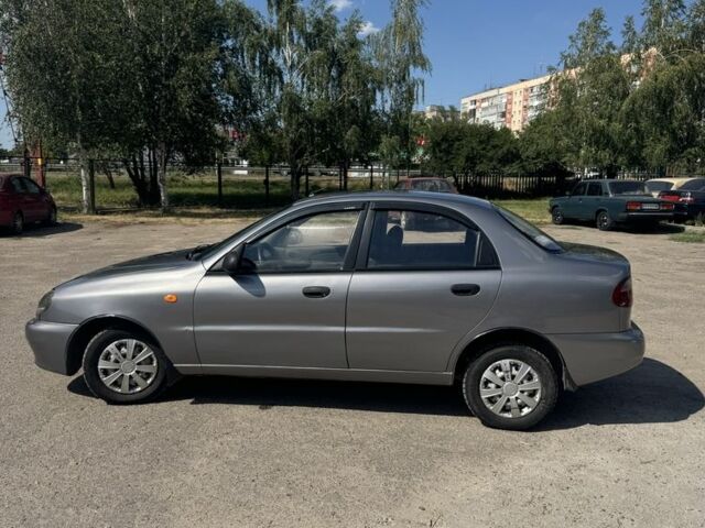 Серый Дэу Сенс, объемом двигателя 1.5 л и пробегом 250 тыс. км за 2800 $, фото 6 на Automoto.ua