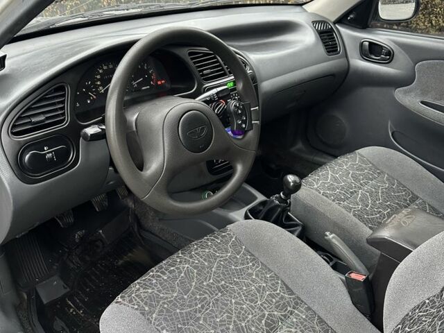 Серый Дэу Сенс, объемом двигателя 1.5 л и пробегом 160 тыс. км за 3500 $, фото 14 на Automoto.ua