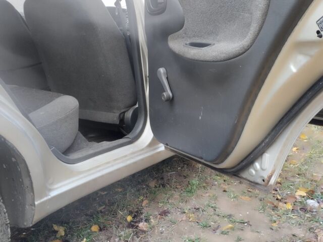 Серый Дэу Сенс, объемом двигателя 0 л и пробегом 152 тыс. км за 1600 $, фото 15 на Automoto.ua