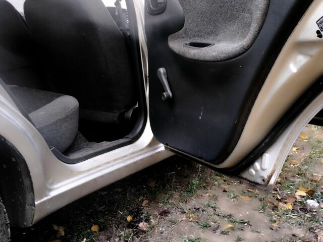 Серый Дэу Сенс, объемом двигателя 0 л и пробегом 152 тыс. км за 1600 $, фото 17 на Automoto.ua