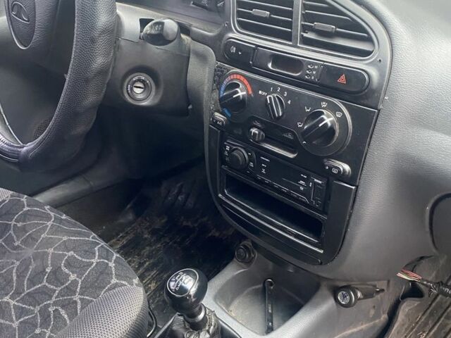 Серый Дэу Сенс, объемом двигателя 1.6 л и пробегом 360 тыс. км за 1500 $, фото 7 на Automoto.ua