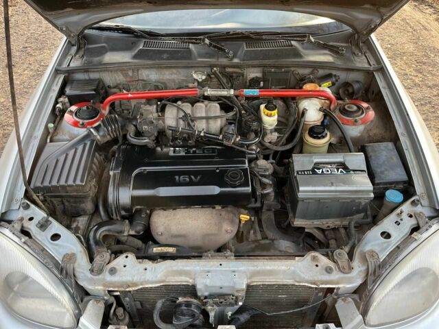 Сірий Деу Сенс, об'ємом двигуна 1.6 л та пробігом 20 тис. км за 1650 $, фото 7 на Automoto.ua