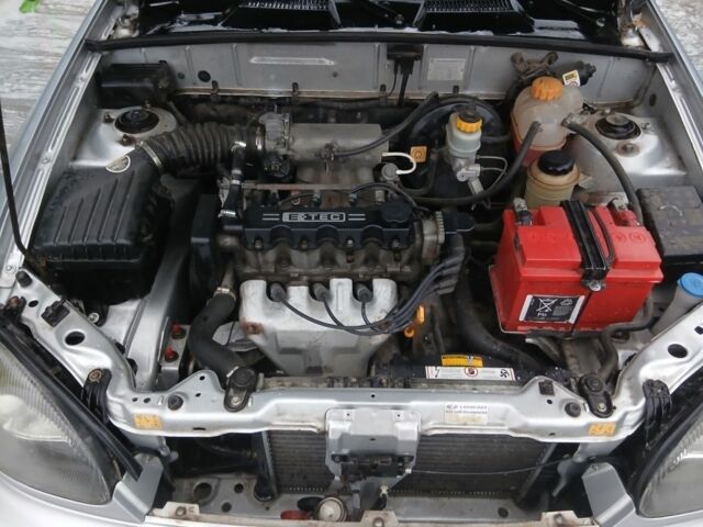 Серый Дэу Сенс, объемом двигателя 1.5 л и пробегом 144 тыс. км за 2800 $, фото 5 на Automoto.ua