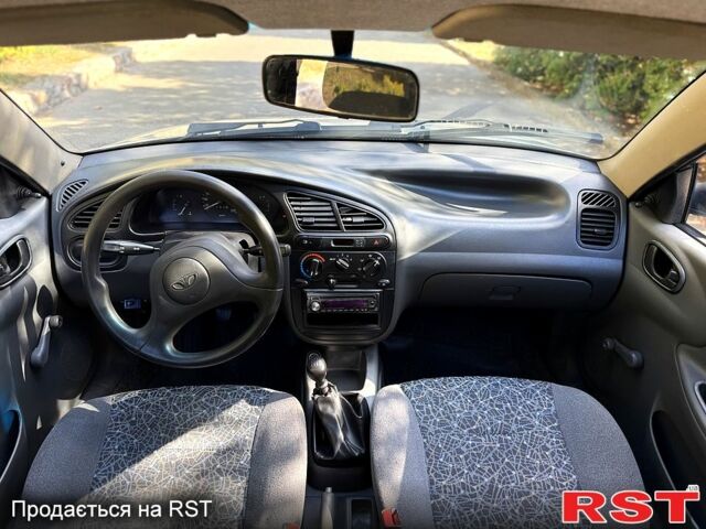 Серый Дэу Сенс, объемом двигателя 1.3 л и пробегом 114 тыс. км за 1999 $, фото 6 на Automoto.ua