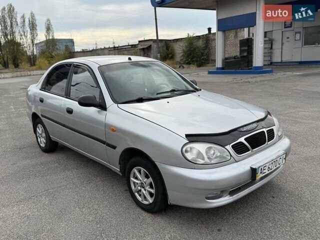 Серый Дэу Сенс, объемом двигателя 1.5 л и пробегом 200 тыс. км за 2200 $, фото 4 на Automoto.ua