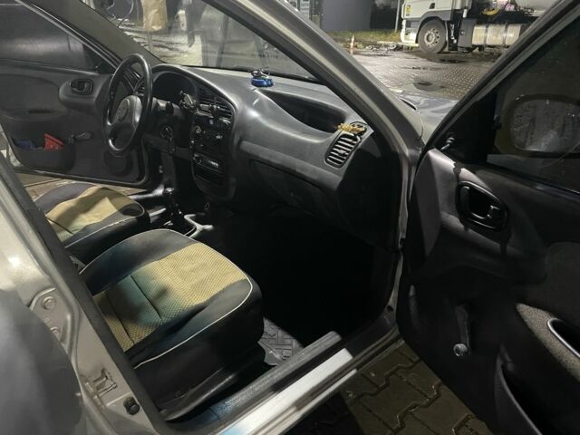 Серый Дэу Сенс, объемом двигателя 1.5 л и пробегом 300 тыс. км за 1600 $, фото 9 на Automoto.ua