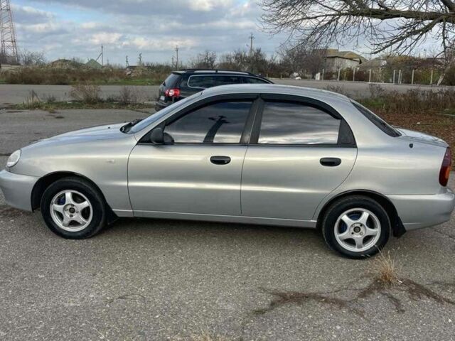 Серый Дэу Сенс, объемом двигателя 1.5 л и пробегом 200 тыс. км за 2999 $, фото 5 на Automoto.ua