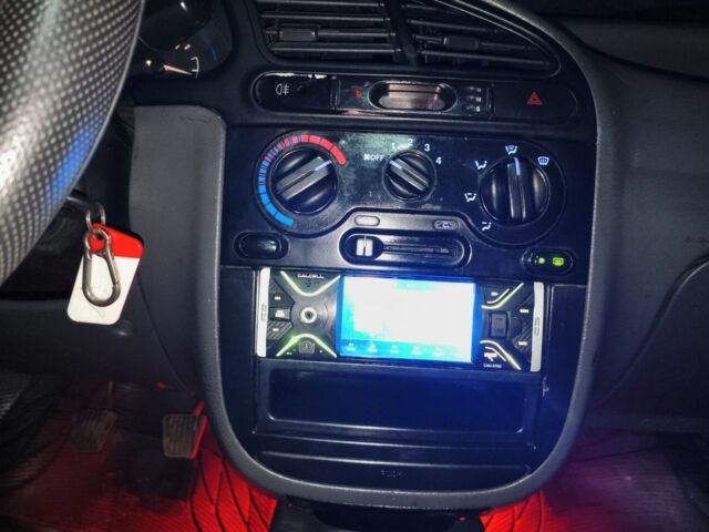 Серый Дэу Сенс, объемом двигателя 1.5 л и пробегом 220 тыс. км за 1900 $, фото 7 на Automoto.ua