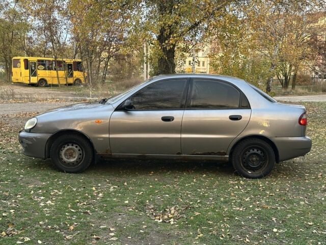 Серый Дэу Сенс, объемом двигателя 1.5 л и пробегом 200 тыс. км за 1200 $, фото 1 на Automoto.ua