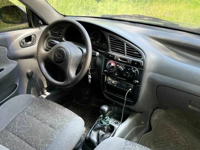 Сірий Деу Сенс, об'ємом двигуна 1.5 л та пробігом 160 тис. км за 2300 $, фото 9 на Automoto.ua