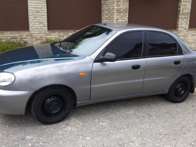 Деу Сенс 2008 у Ужгороді на Automoto.ua Сірий Деу Сенс, об'ємом двигуна 1.5 л та пробігом 210 тис. км за 1650 $, фото 2 на Automoto.ua