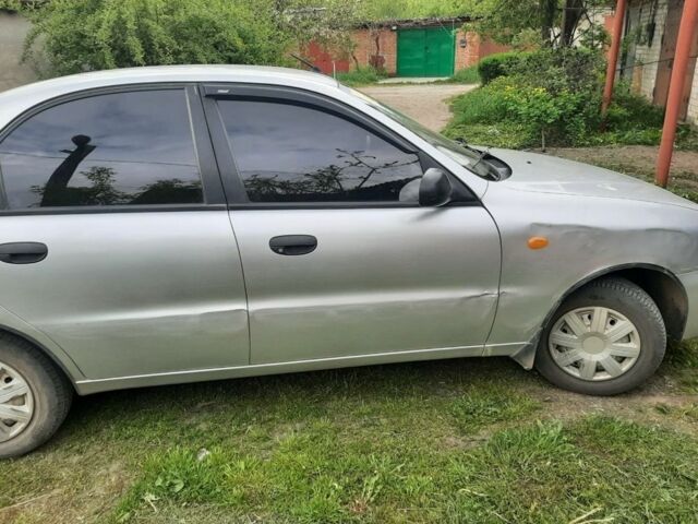 Сірий Деу Сенс, об'ємом двигуна 1.4 л та пробігом 90 тис. км за 1905 $, фото 3 на Automoto.ua