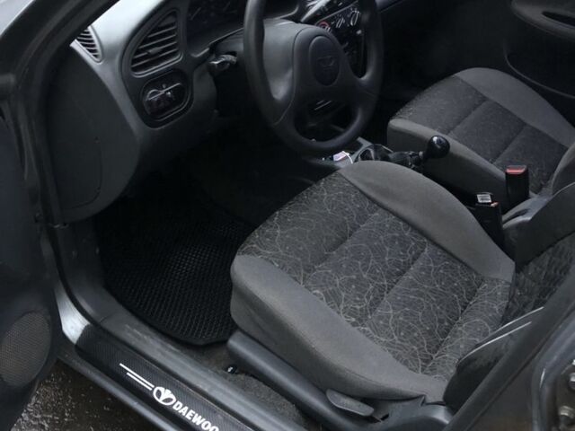 Серый Дэу Сенс, объемом двигателя 1.5 л и пробегом 185 тыс. км за 2650 $, фото 7 на Automoto.ua