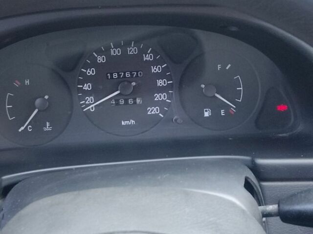 Сірий Деу Сенс, об'ємом двигуна 1.5 л та пробігом 188 тис. км за 2450 $, фото 4 на Automoto.ua