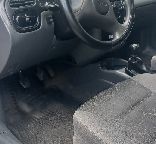 Дэу Сенс 2008 в Буче на Automoto.ua Серый Дэу Сенс, объемом двигателя 1.4 л и пробегом 265 тыс. км за 1700 $, фото 3 на Automoto.ua