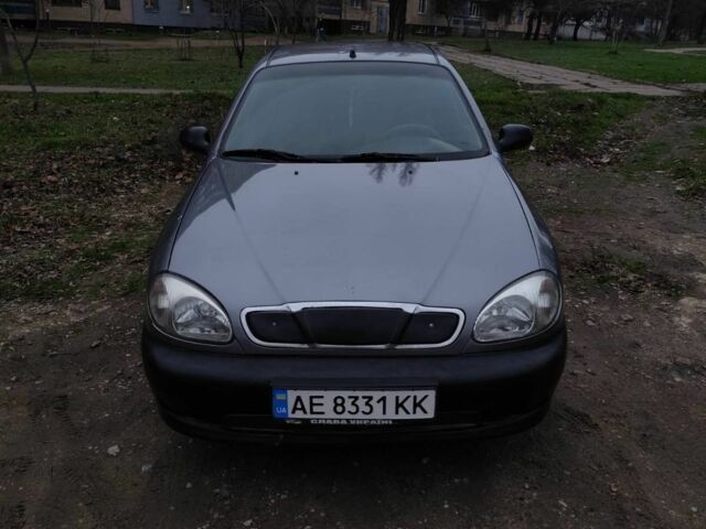 Серый Дэу Сенс, объемом двигателя 1.5 л и пробегом 220 тыс. км за 1900 $, фото 1 на Automoto.ua